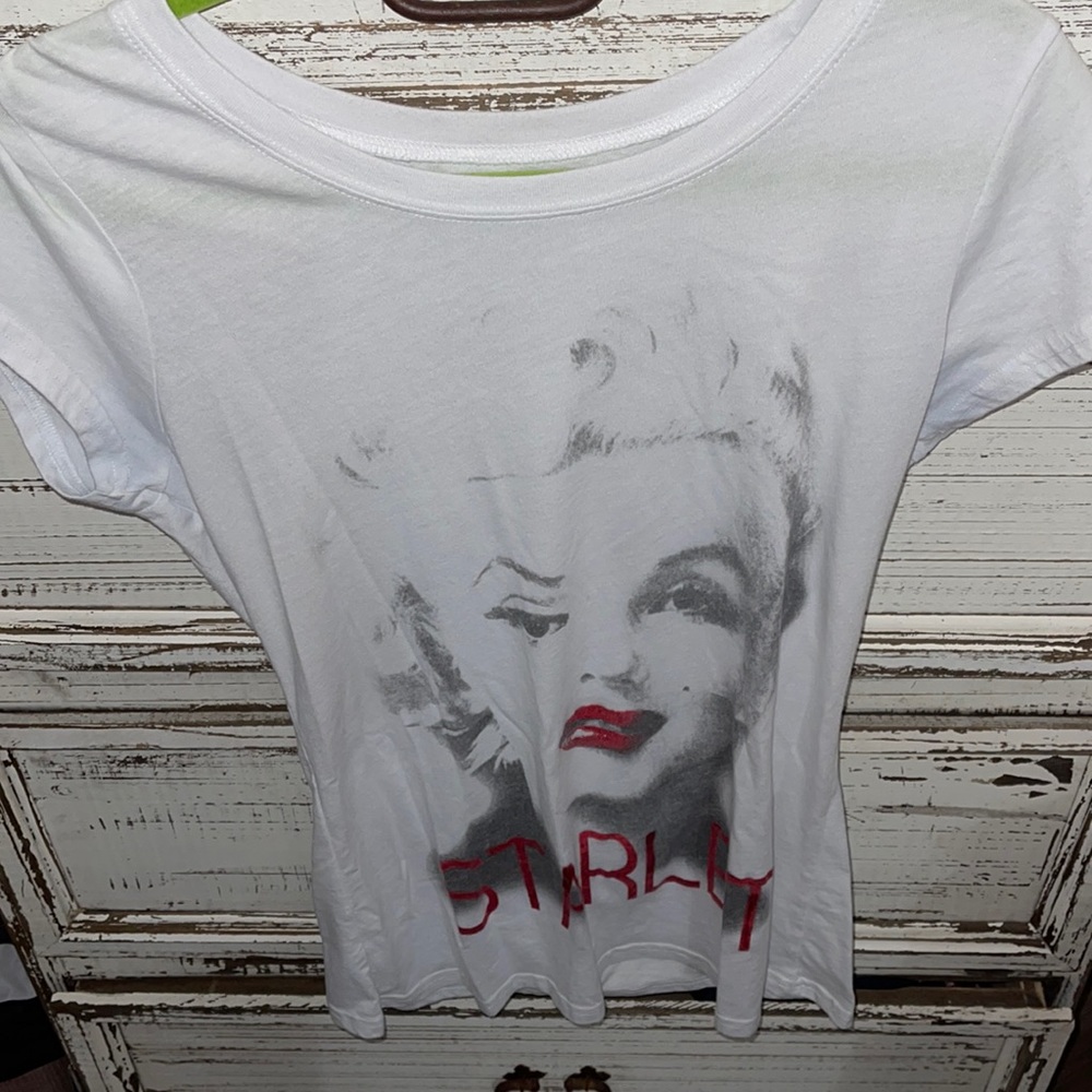 NWOT Marilyn Monroe white starlet shirt nice new size 2xl fits m-xl red lips